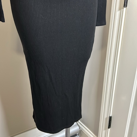 Reformation Polina Long Sleeve Midi Bodycon Dress Black Twist Front Sz XS - Picture 7 of 10